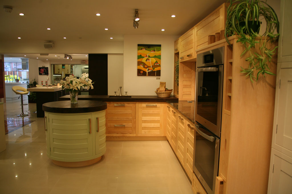 Handmade Ash ex display kitchen | Ex Display Kitchen Appliances